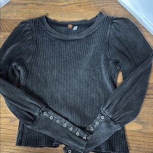 Women's Black Ribbed Top